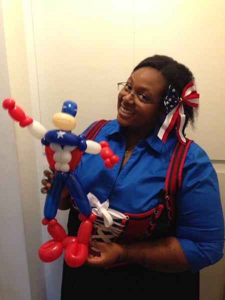 Balloon Twister for Birthday and Holiday Party, Professional - Gallery image