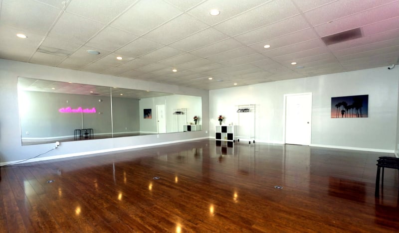 Intimate Dance Studio for Events in Irvington - Gallery image