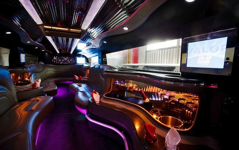 Luxury Pink Hummer Party Experience - Featured image