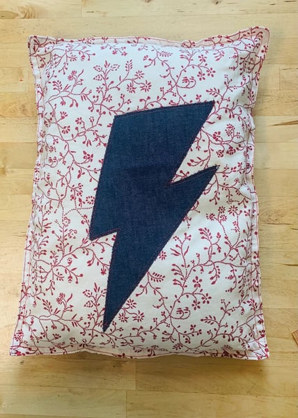 Private Sewing Party: Upcycle Pre-Loved Fabric into Something New - Gallery image