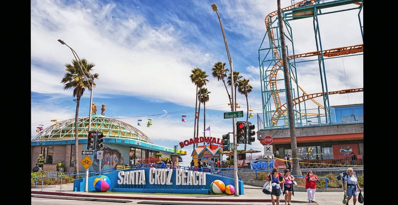 Santa Cruz Boardwalk Treasure Hunt - Coastal Team Building - Featured image