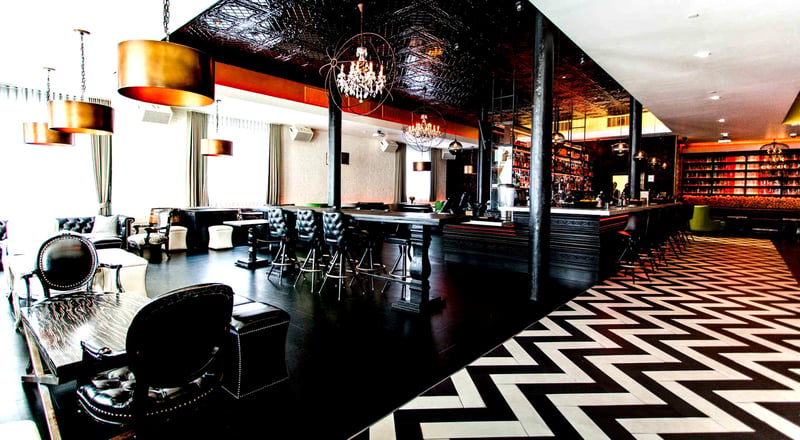 Expansive Bar & Lounge for Celebrations in South Beach - Gallery image