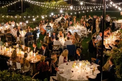 Bilingual Wedding DJ with Dual Sound and Cold Spark Effects