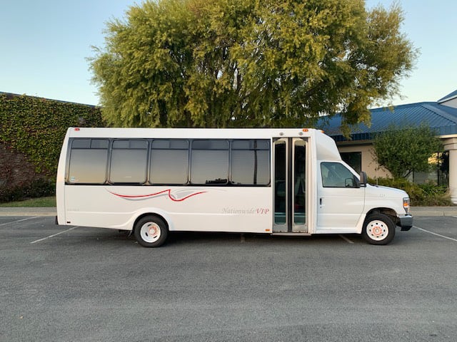 27 Passenger Executive Limo Bus Chauffeured Service for Any Event - Gallery image