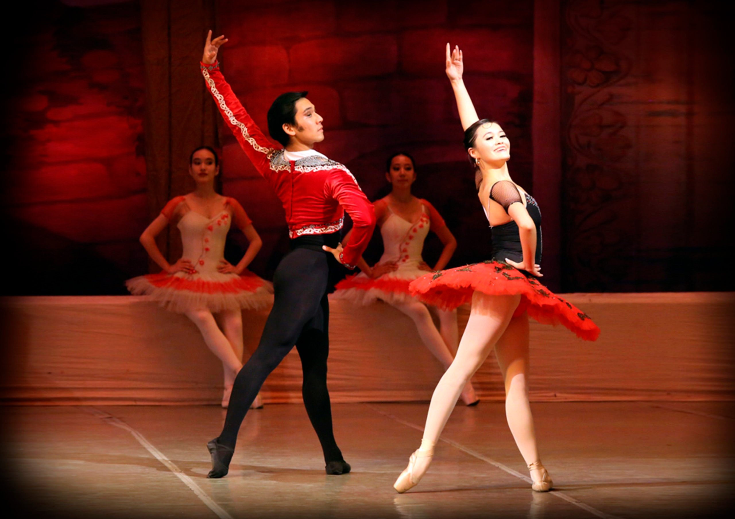 Kyrgyz National Opera and Ballet Theatre invites you to the vibrant and joyful ballet "Don Quixote"