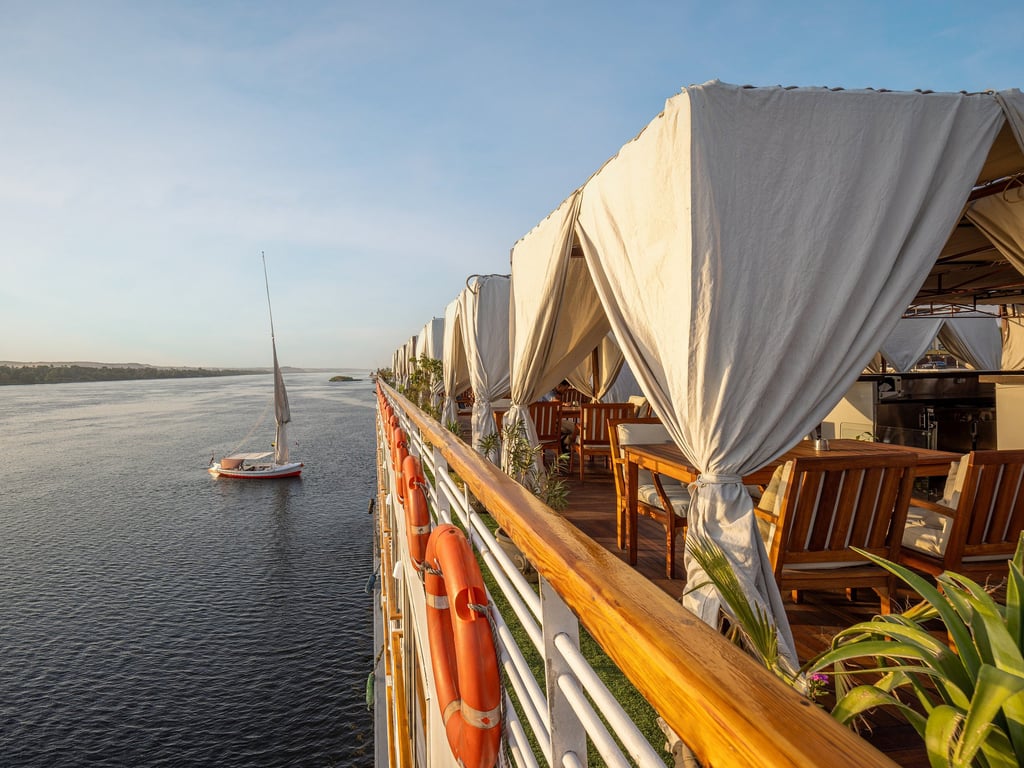 Farah Nile Cruise — luxury hotel