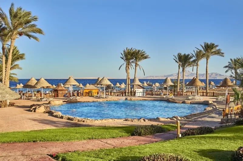 Parrotel Beach Resort — luxury hotel