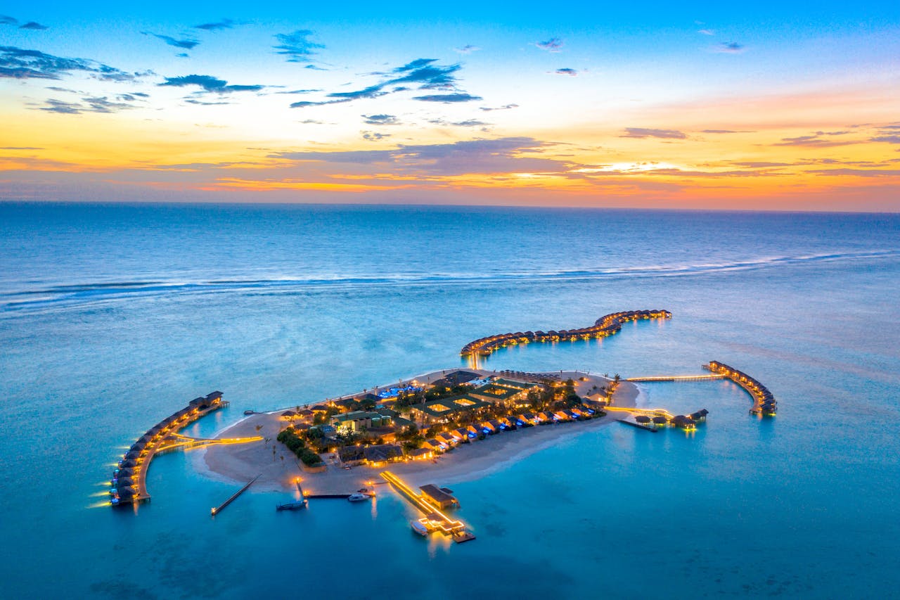 Sunrise Overwater Escape - 7 days begovo