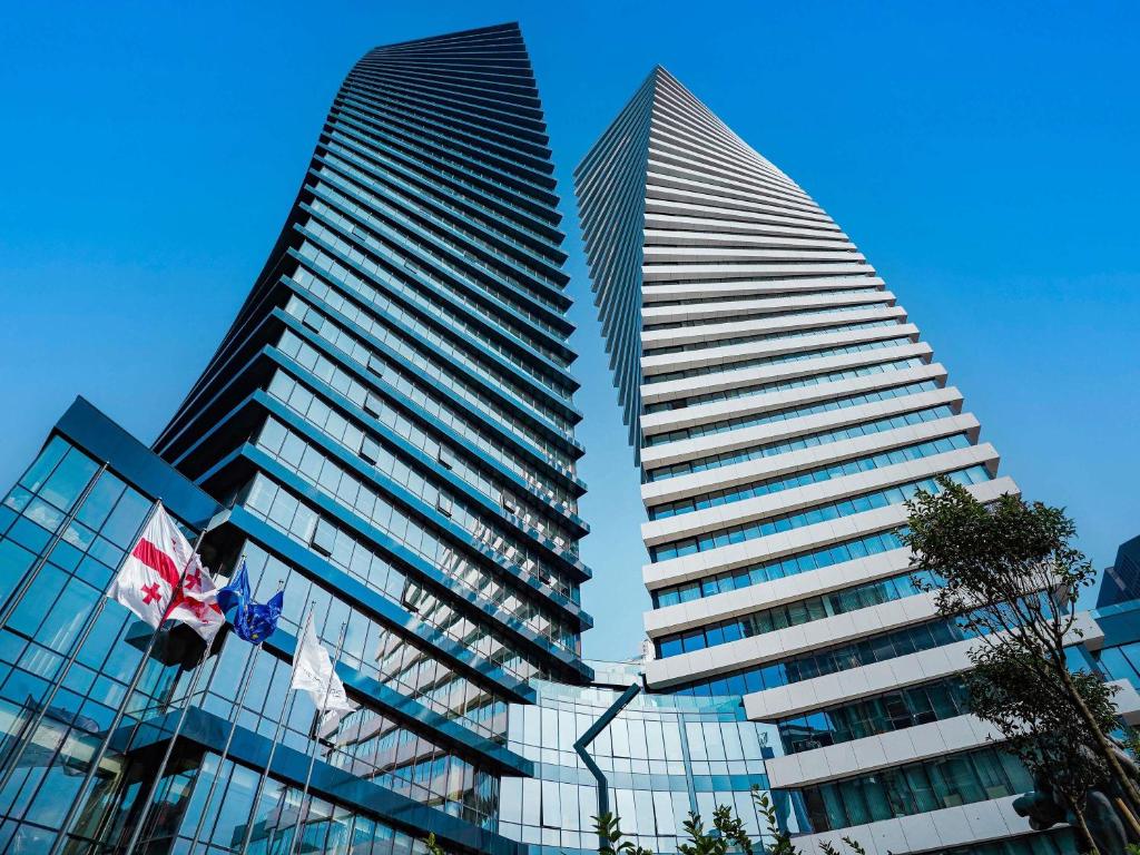 Pullman Tbilisi Axis Towers — luxury hotel