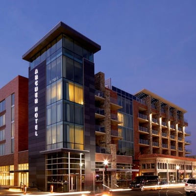 Archer Hotel 