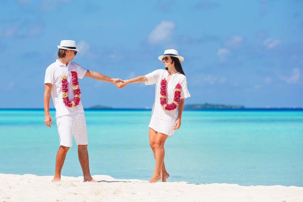 Maldives Travel Guide – Honeymoon & Luxury Trips 2026