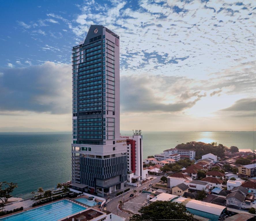 Hompton by the Beach Penang — luxury hotel