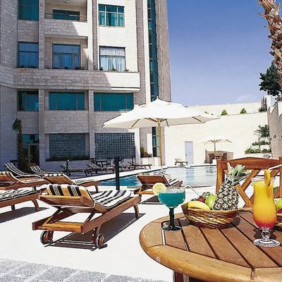 -Days Inn by Wyndham Hotel