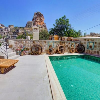 Royal Cave Hotel