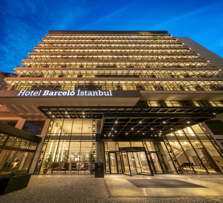 Barcelo Taksim Hotel — luxury hotel