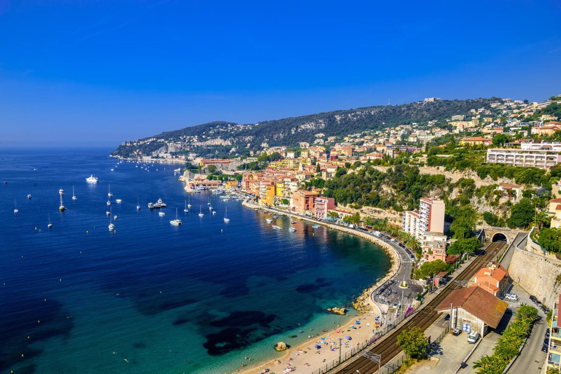 Provence and the French Riviera: How Specialists Route from Lavender Fields to the Côte d'Azur