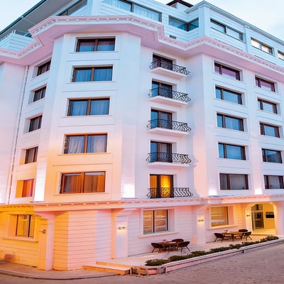 City Centre Hotel or Similar