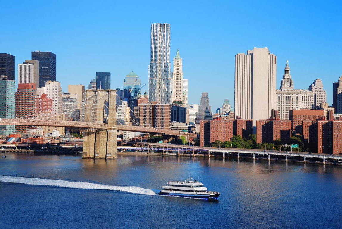 Go with Confidence: The Complete Guide to Travelling in the United States