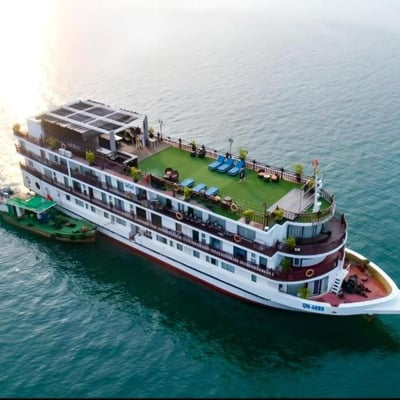 Amanda Luxury Cruise