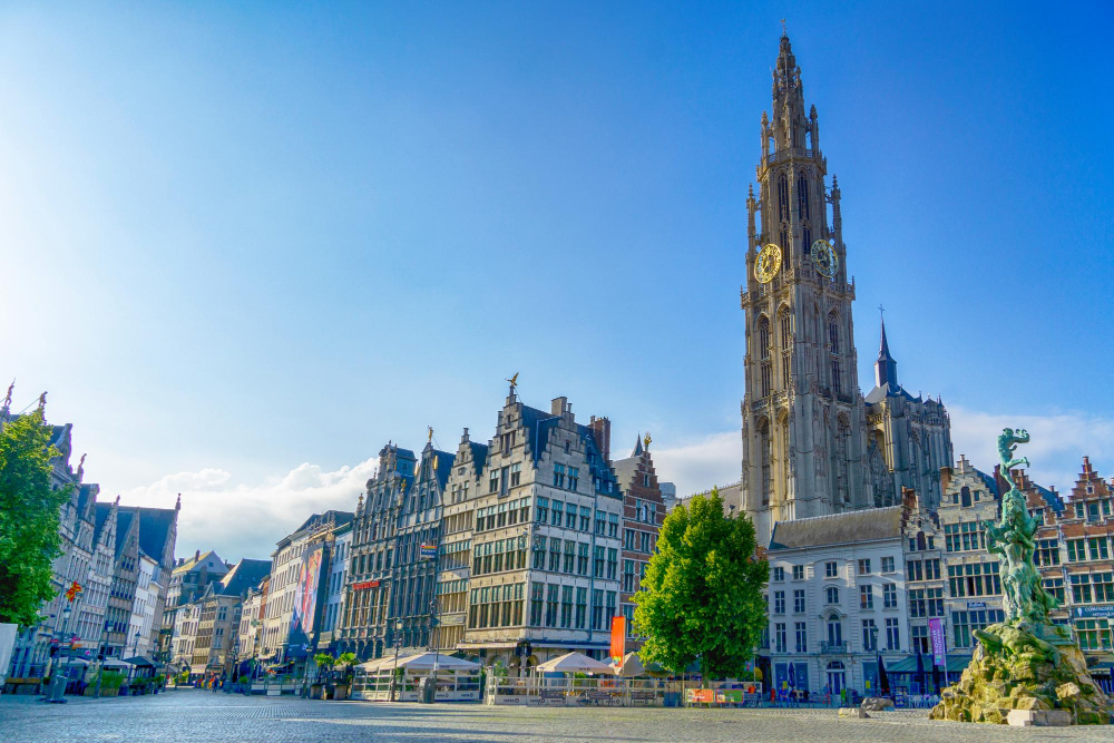 Bruges or Ghent: How Specialists Match Each Belgian City to the Right Traveler (and Why Most People Should See Both)