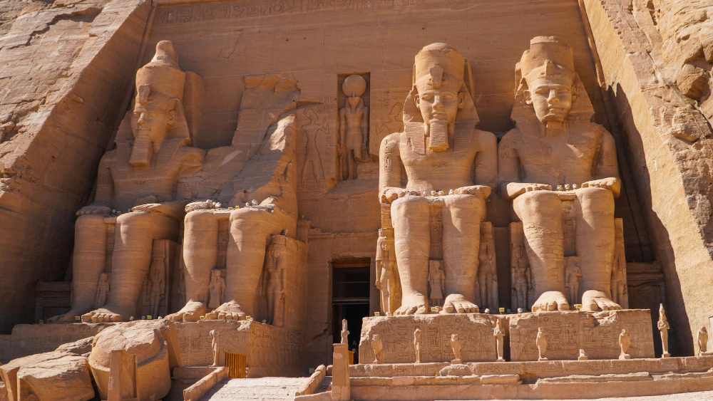 Abu Simbel — place to visit