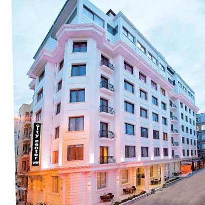 City Centre Hotel or Similar