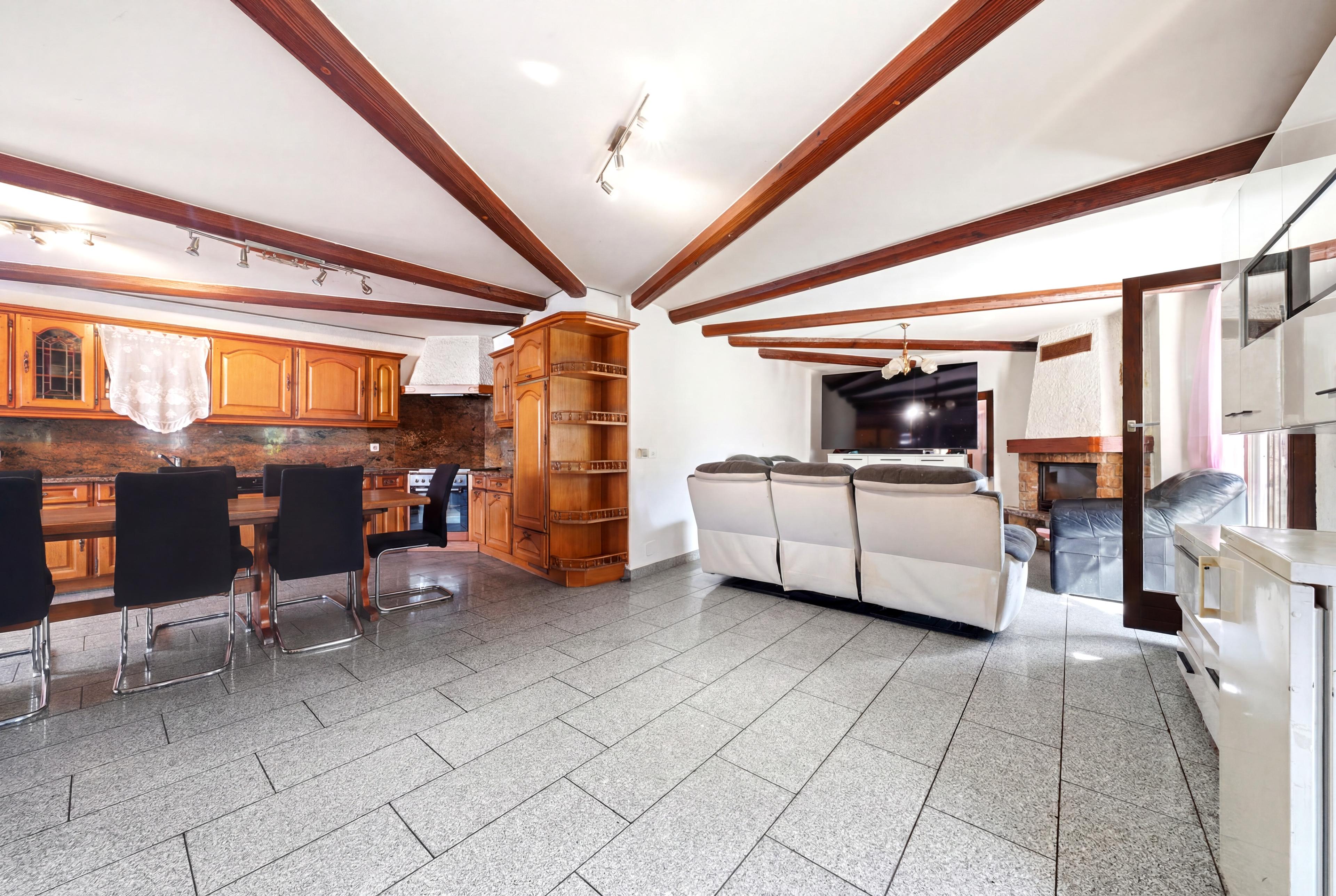 Appartement 4,5p - Séjour et cuisine au 1er étage