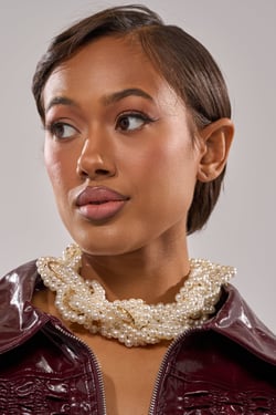 AKIRA Sharon Necklace