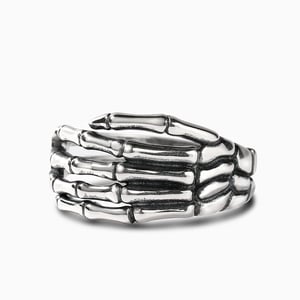 Jeulia "Skeleton Finger" Sterling Silver Ring