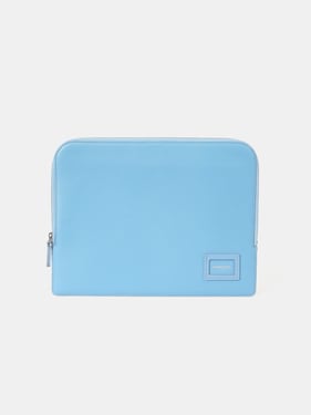 The Zipped Folio - Cloud Blue Calf Grain