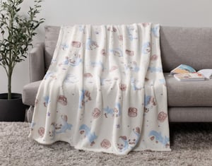 QE Home Glow in the Dark Throw in Kitty Shark, Contemporary, White