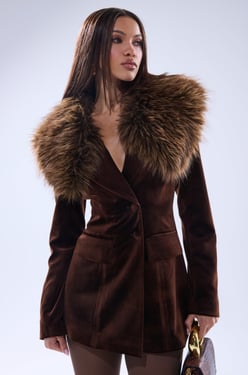 AKIRA Sunday Velvet Blazer With Removable Fur Collar | Brown | Size XL