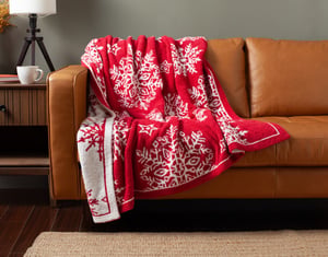 QE Home Chenille Jacquard Throw in Snowfall, Seasonal, Red