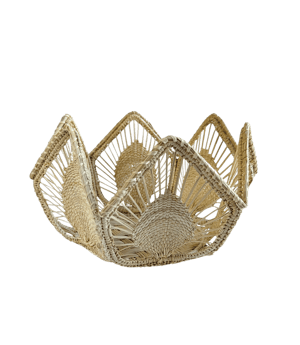 Petals Medium Handwoven Iraca Basket - Accented Borders / Blush Pink