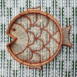 Fish Round Handwoven Decorative Iraca Tray - Tan