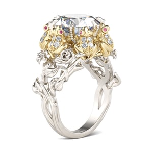 Jeulia Hug Me Flower Round Cut Sterling Silver Frog Ring