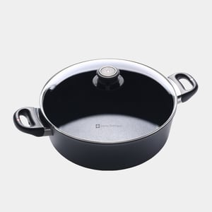 HD Nonstick Braiser with Glass Lid - Induction - 5.3 qt