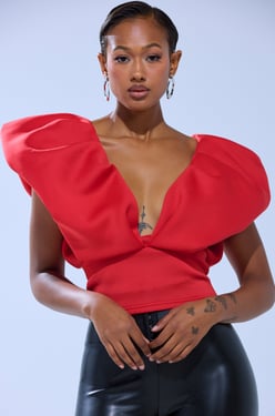 AKIRA Femme Energy Scuba Blouse | Red | Size 1X