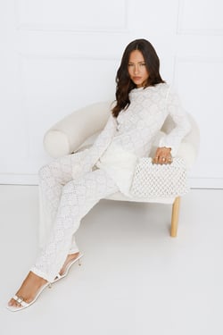 Closet Status Set Cream