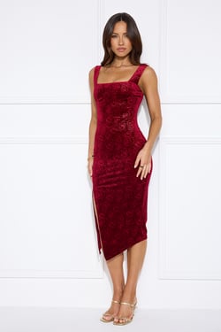 Dream Big Velvet Midi Dress Burgundy