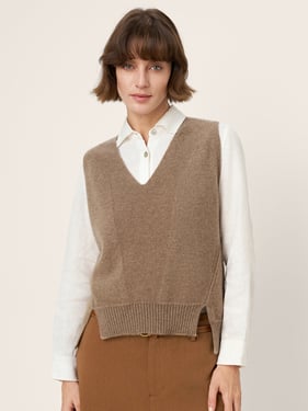100% Mongolian Cashmere Asymmetric V-Neck Knitted Vest GRACE - Cocoa Brown / L