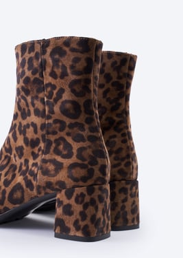 Bergamo Suede Boots