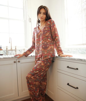 The Silky Luxe Pajama Set - Strawberry Thief in Crimson & Slate - Strawberry Thief in Crimson & Slate / 2X