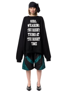 OVERSIZED SWEATSHIRT - L