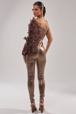 AKIRA Cocoa Butter One Sleeve Jumpsuit | Brown | Size 1X
