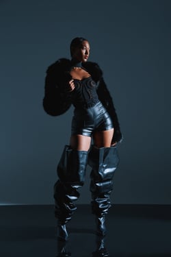 AKIRA Azalea Wang Nemy Kitten Heel Thigh High Boot | Black | Size 8.5