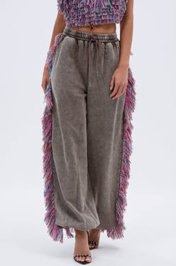 AKIRA The One Wide Leg Jogger Pants With Fringe | Brown | Size 1X