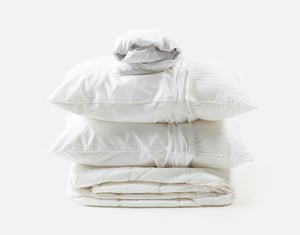 QE Home 6-Piece Hot Sleeper Bedding Essentials Starter Bundle, White, Double