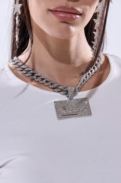 AKIRA Charge It Necklace