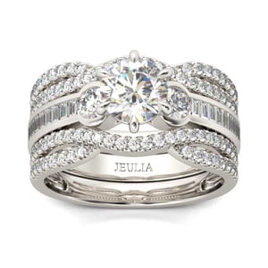 Jeulia Classic Three Stone Round Cut Sterling Silver Ring Set
